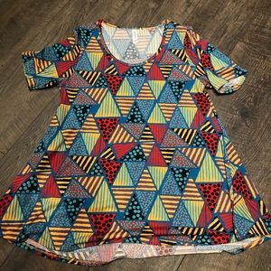 Lularoe Perfect T shirt Size L multicolored